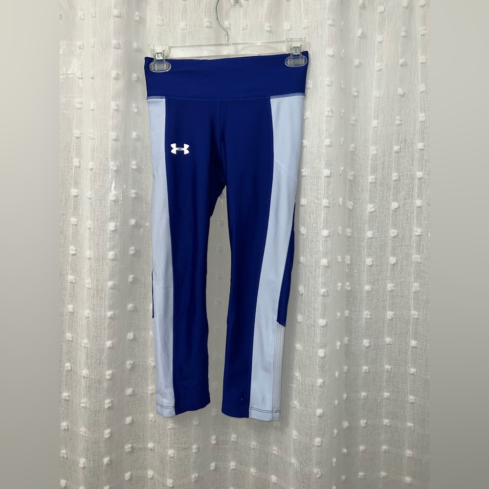 Under Armor not full length but not cropped leggings